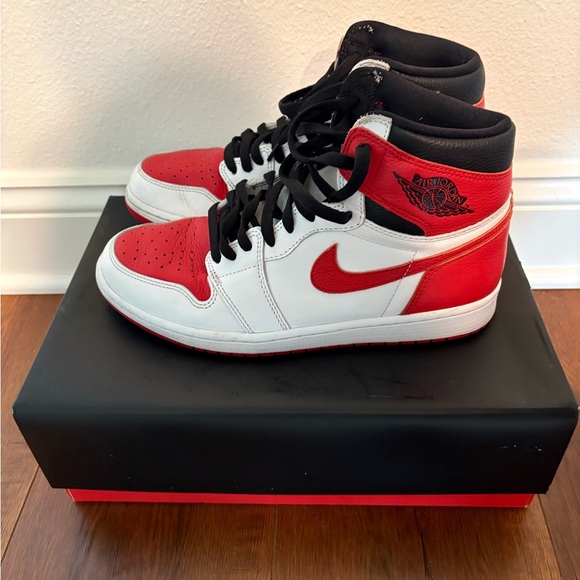 Heritage Jordan 1 Retro High OG